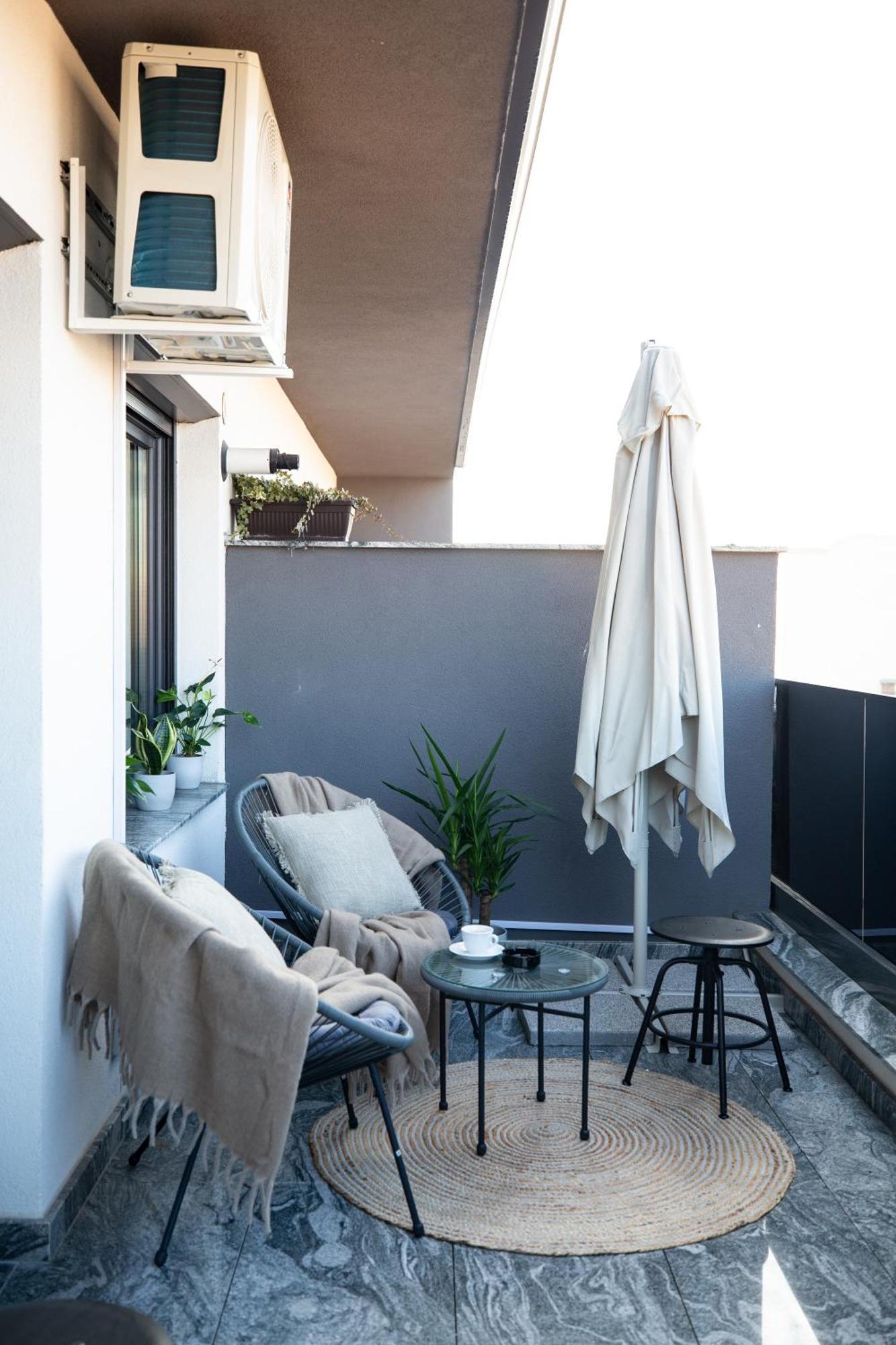 Unique City View Apartment Balcony & Parking Space Cluj-Napoca Exterior foto